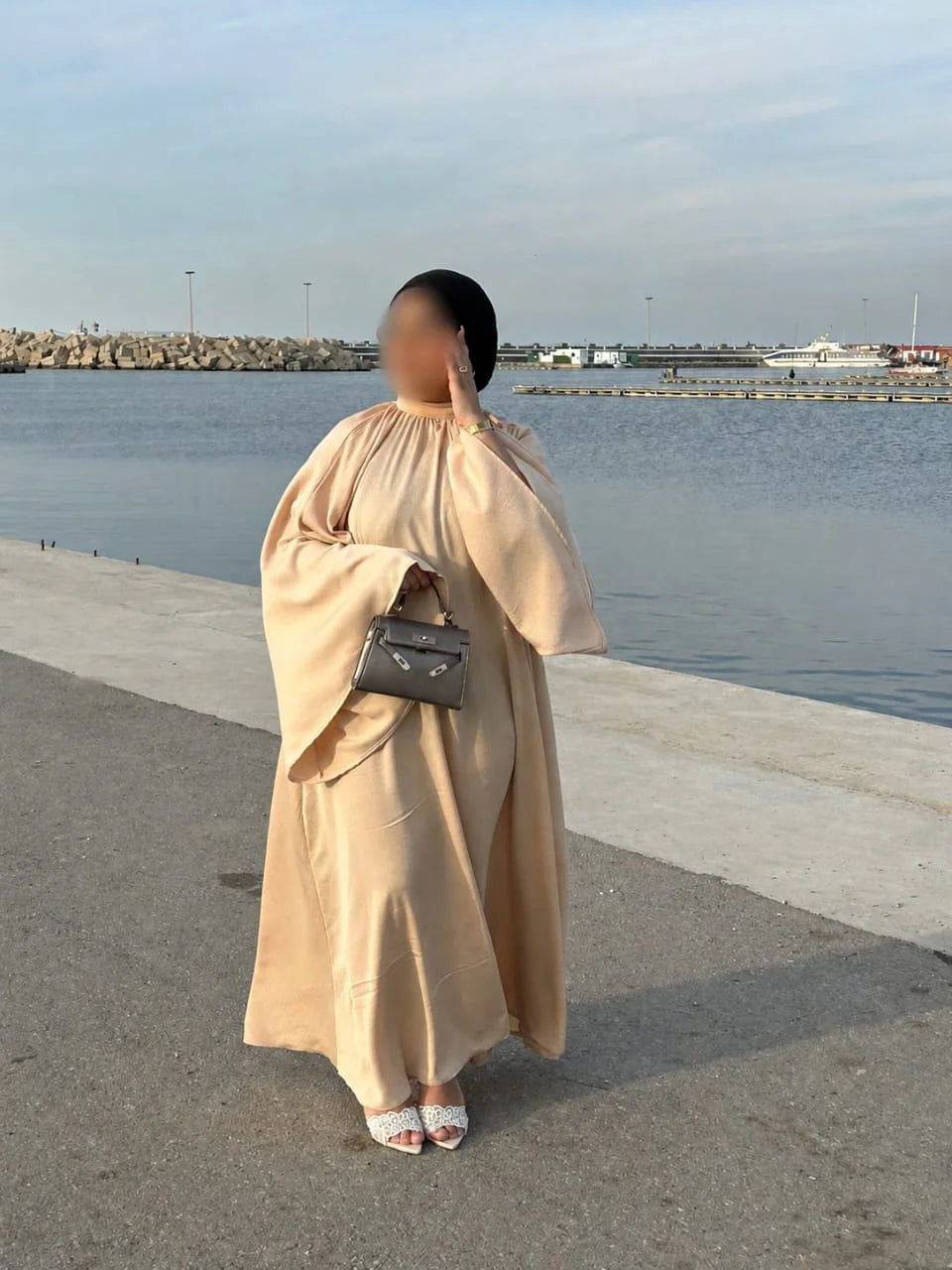 عباية البيلسان